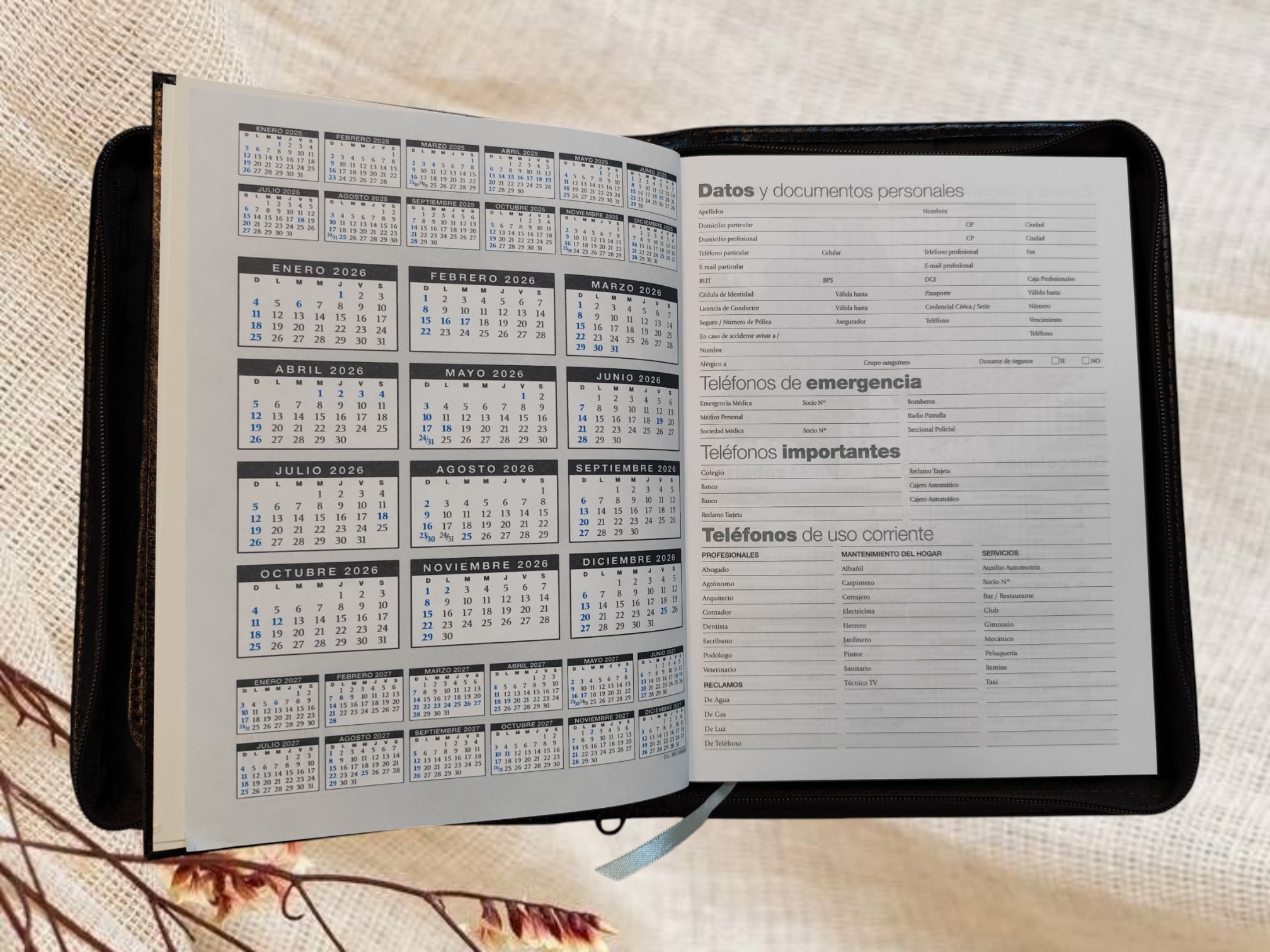 Agenda Remember 3 2026 en dossier simil cuero con cierre Semanal cod. 457/1411 Agenda Remember 3 2026 en dossier simil cuero con cierre Semanal cod. 457/1411